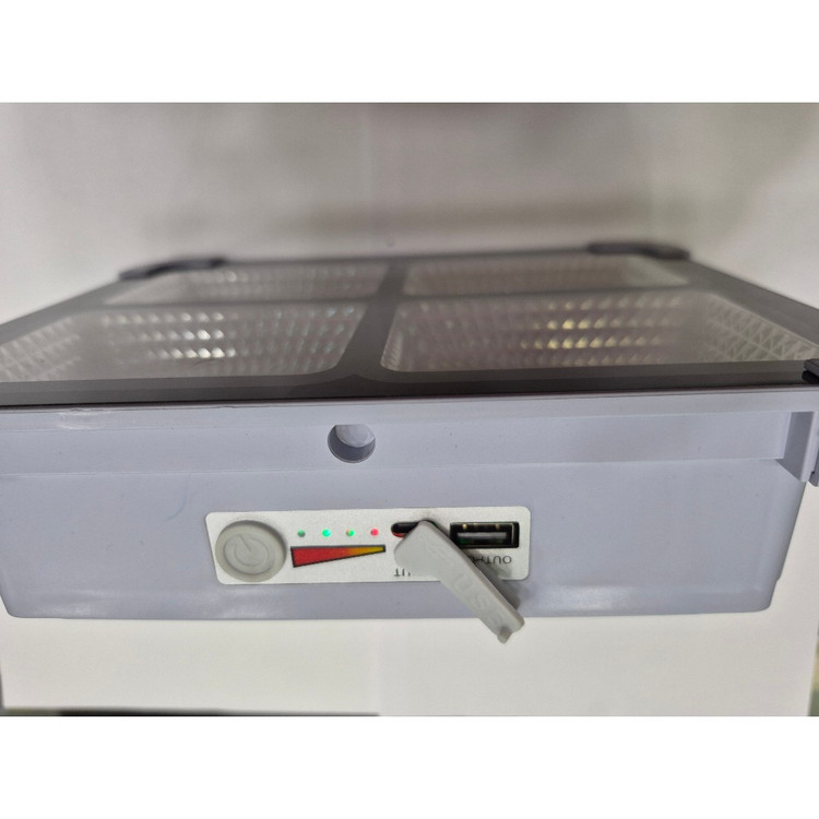 چراغ پرژکتور خورشیدی solar light 200w مدل 6 باتری